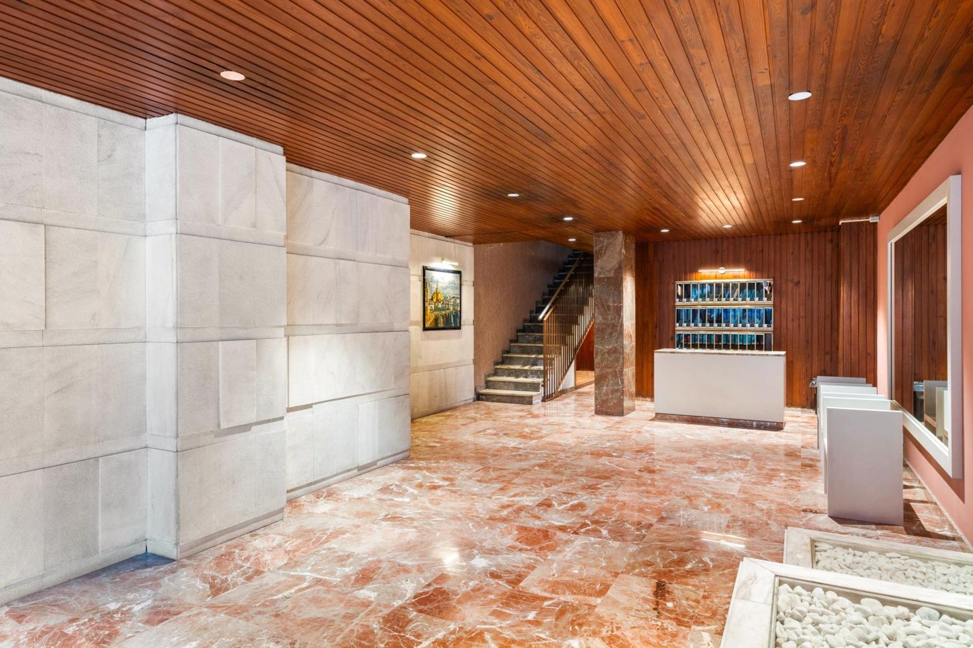 Fridays Flats Spacious 4Br Family Retreat Barcelona Exterior photo